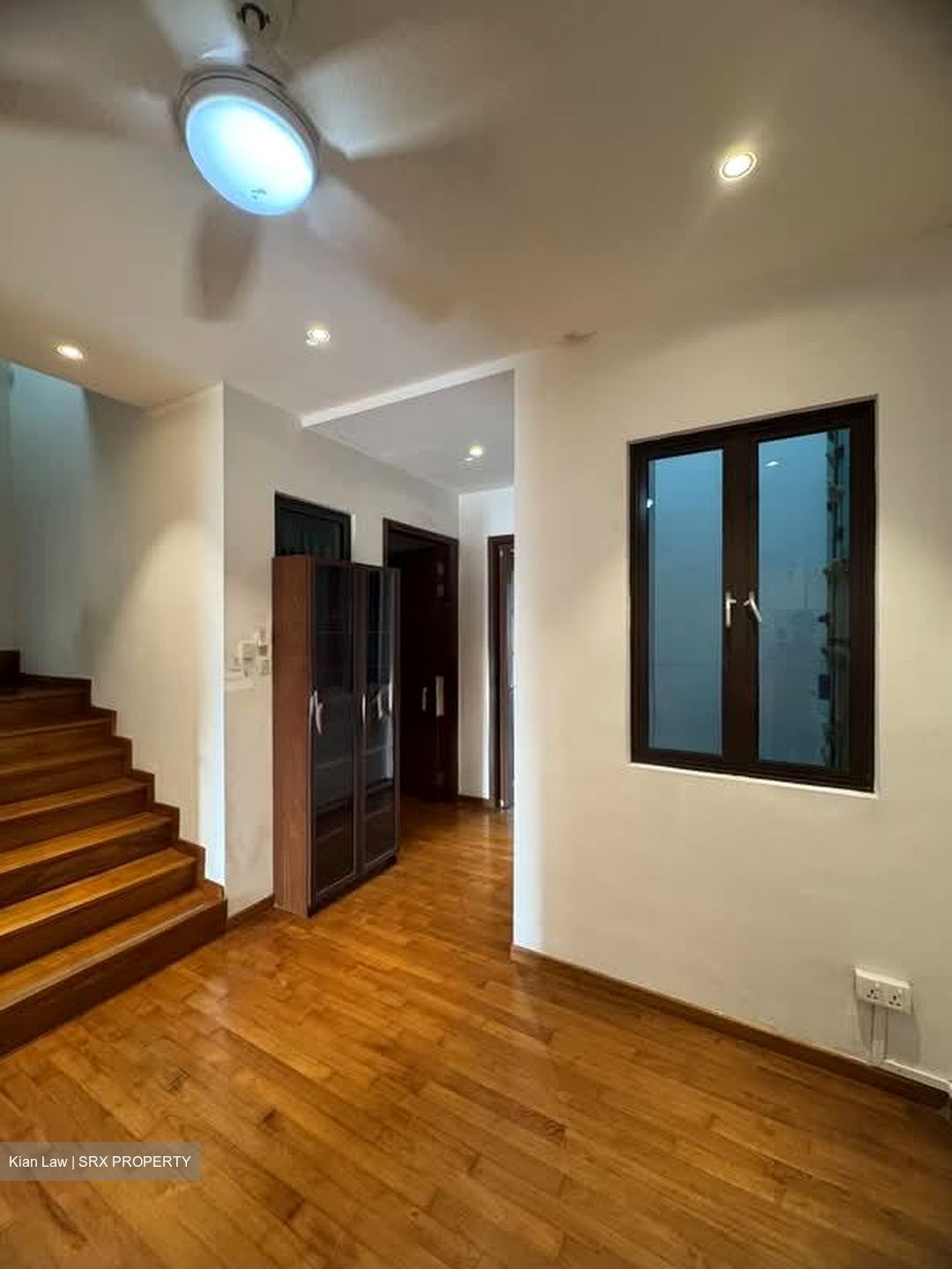 Sembawang Hills Estate (D20), Terrace #582395861